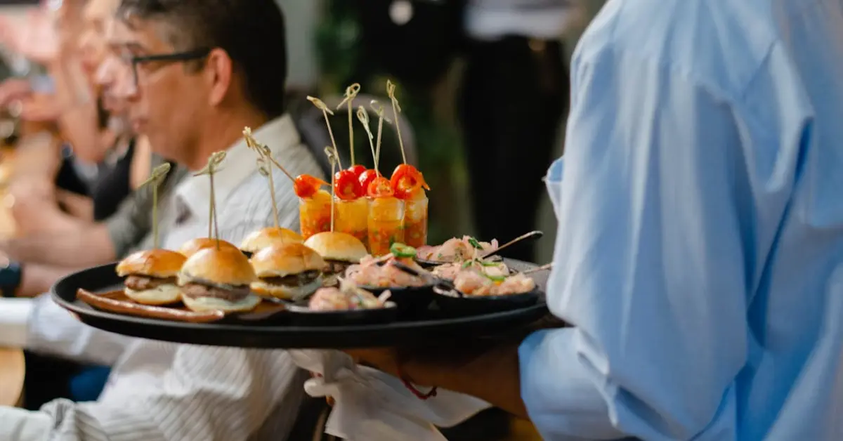 Catering Etiquette and Tipping in Dubai