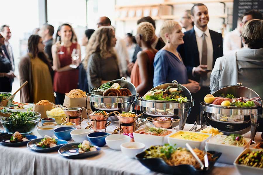 How to Plan a Corporate Lunch Catering Event