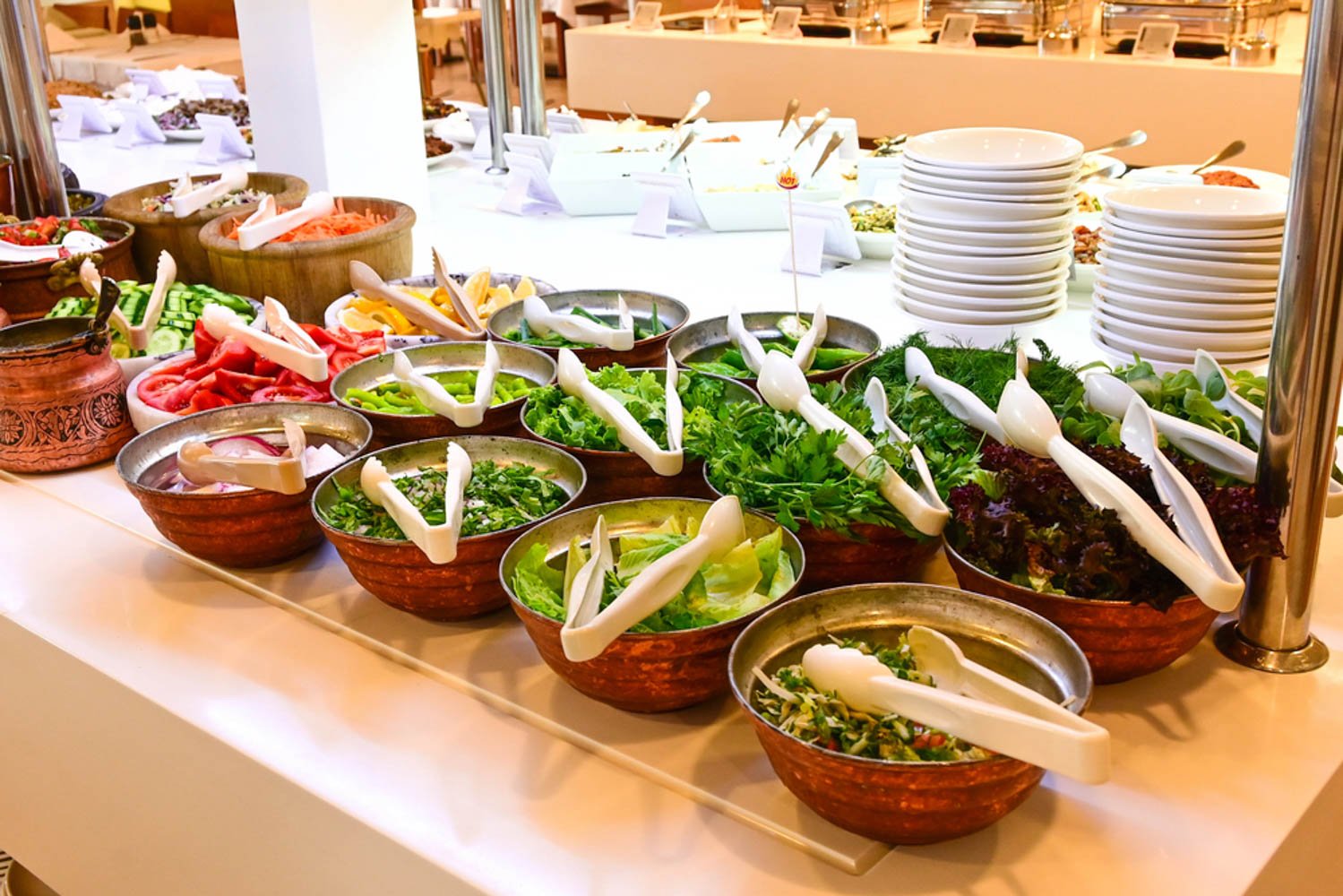 What Is Camp Catering and Why Is It Essential for Remote Workforce Projects