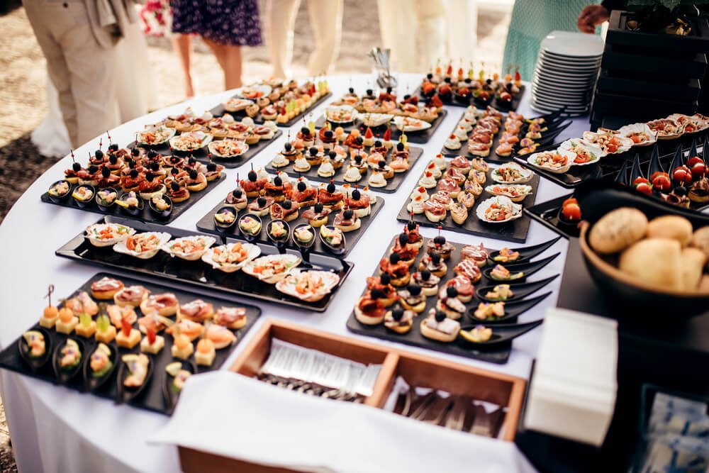 7 Corporate Catering Mistakes That Can Ruin Your Business Event